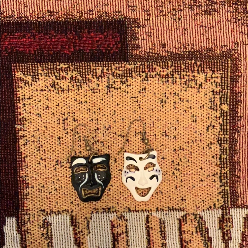 Mask earrings